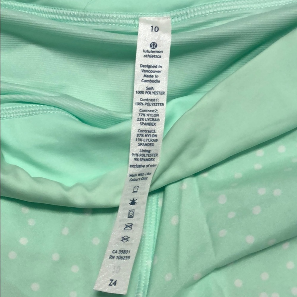 Lululemon shorts - Picture 3 of 3